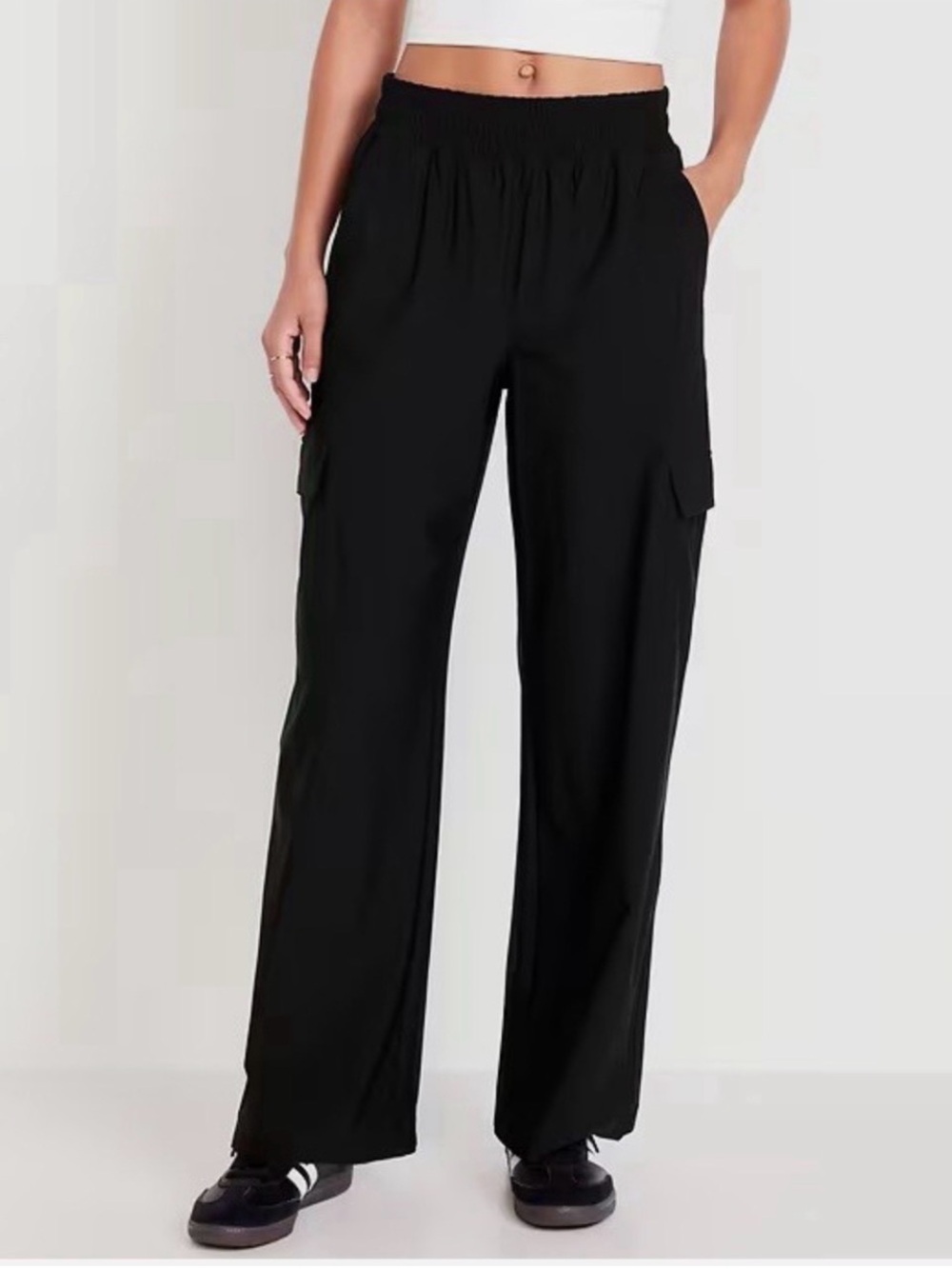 Black Wide-Leg  Old Navy  Stretch Tech   Quick Dry Cargo Pants - Women's